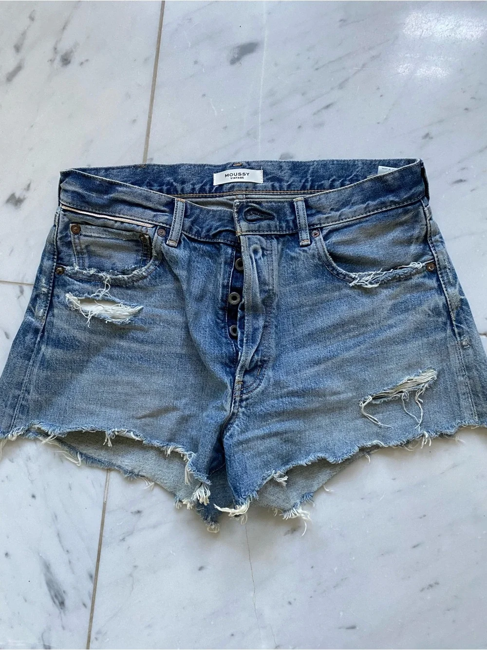 Moussy mid rise